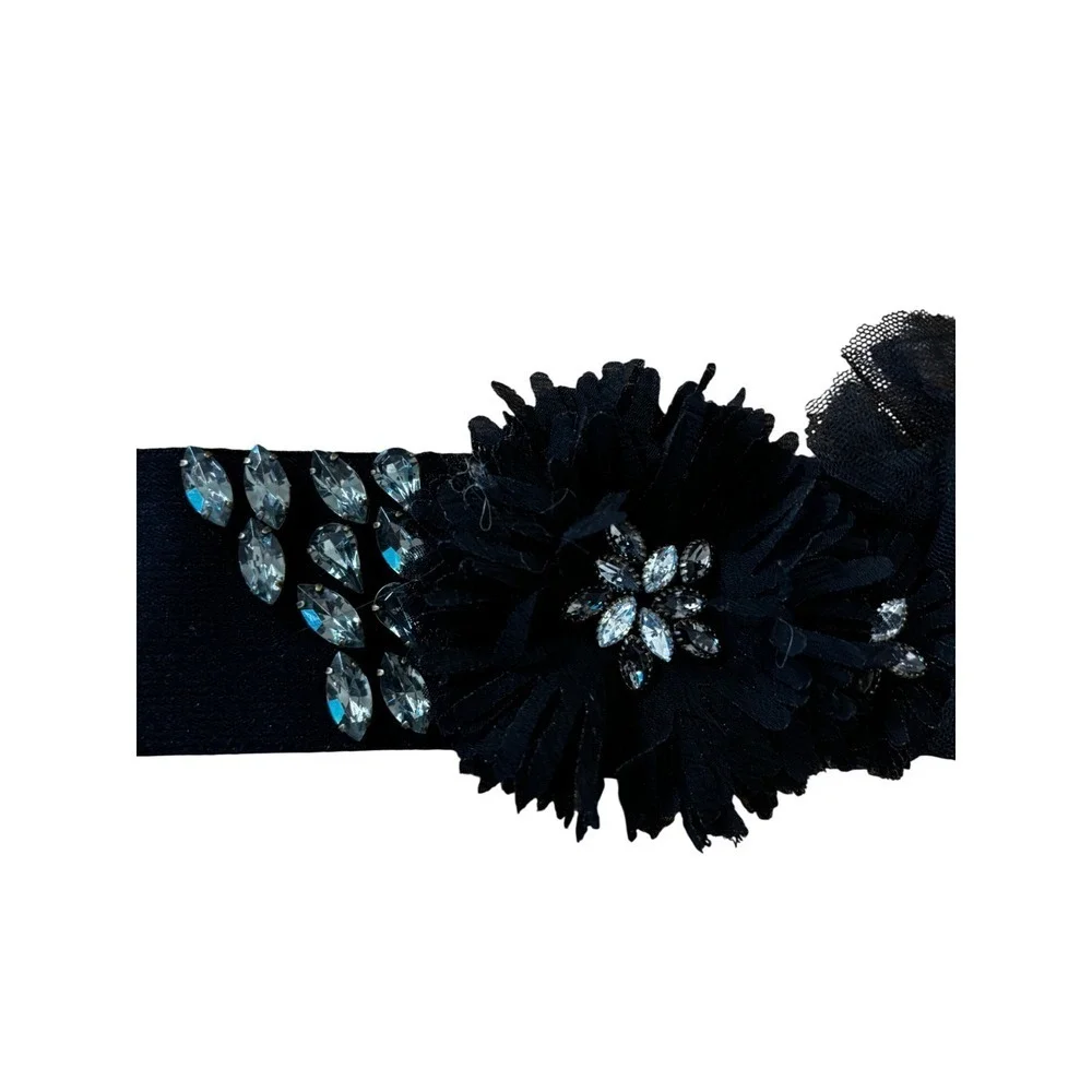 J. Crew Black Elastic Belt Embellished Flowers Rhinestones Snap Closure M L - Picture 8 of 8